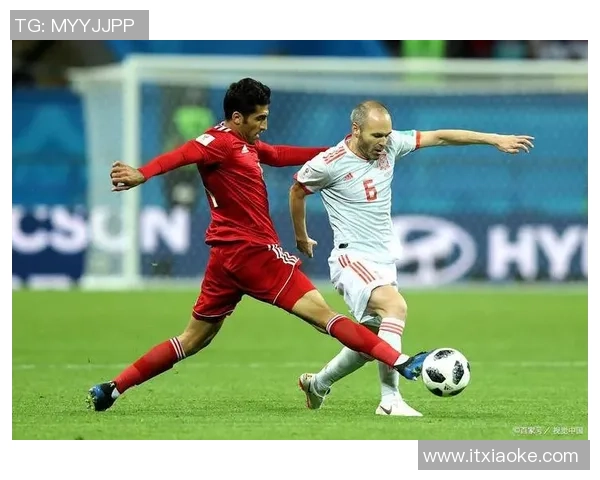 当足球激情化为冲突瞬间球星拉架展现体育精神与团队担当 当足球激情化为冲突瞬间球星拉架展现体育精神与团队担当