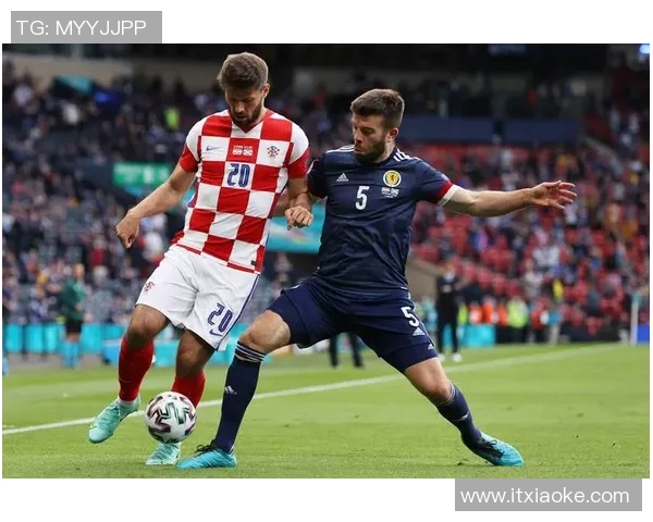 足球场上曾经出现过的6号球星及其精彩表现回顾 足球场上曾经出现过的6号球星及其精彩表现回顾